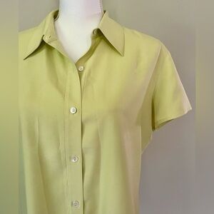 Vintage 100% Silk Button Down Blouse | Light Green Color | Size 12 | VGUC